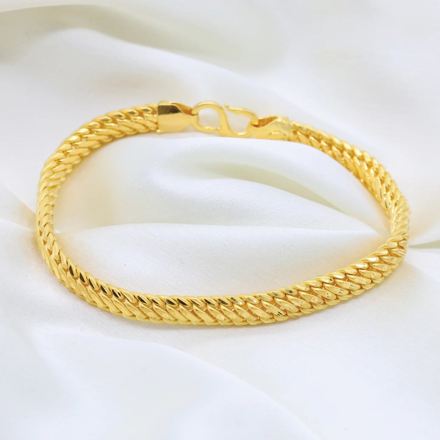 24Kt Gold Plated Beautiful Design Dailywear Gents Bracelet - Handa Bangles