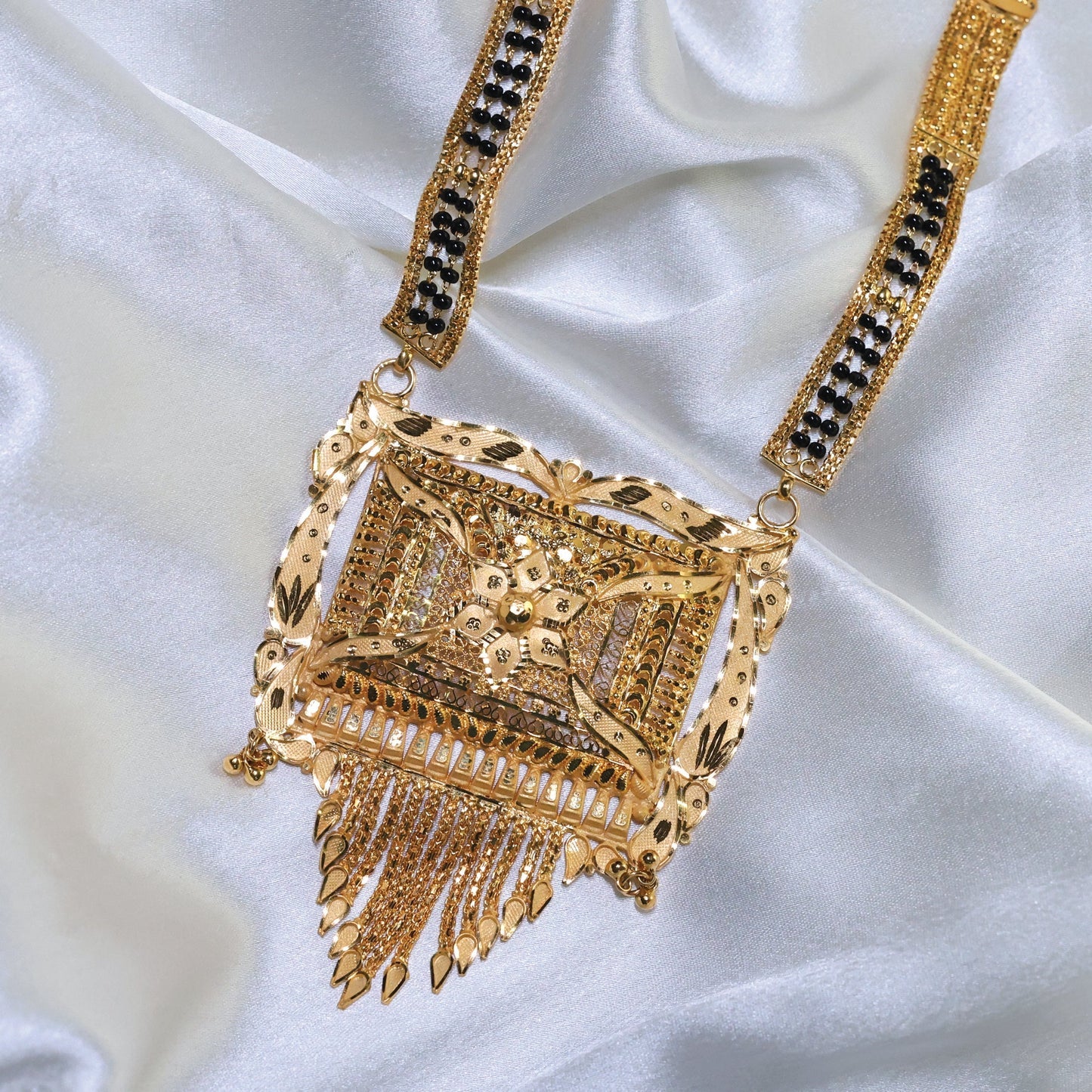 24Kt Gold Plated Traditional Mangalsutra - Handa Bangles