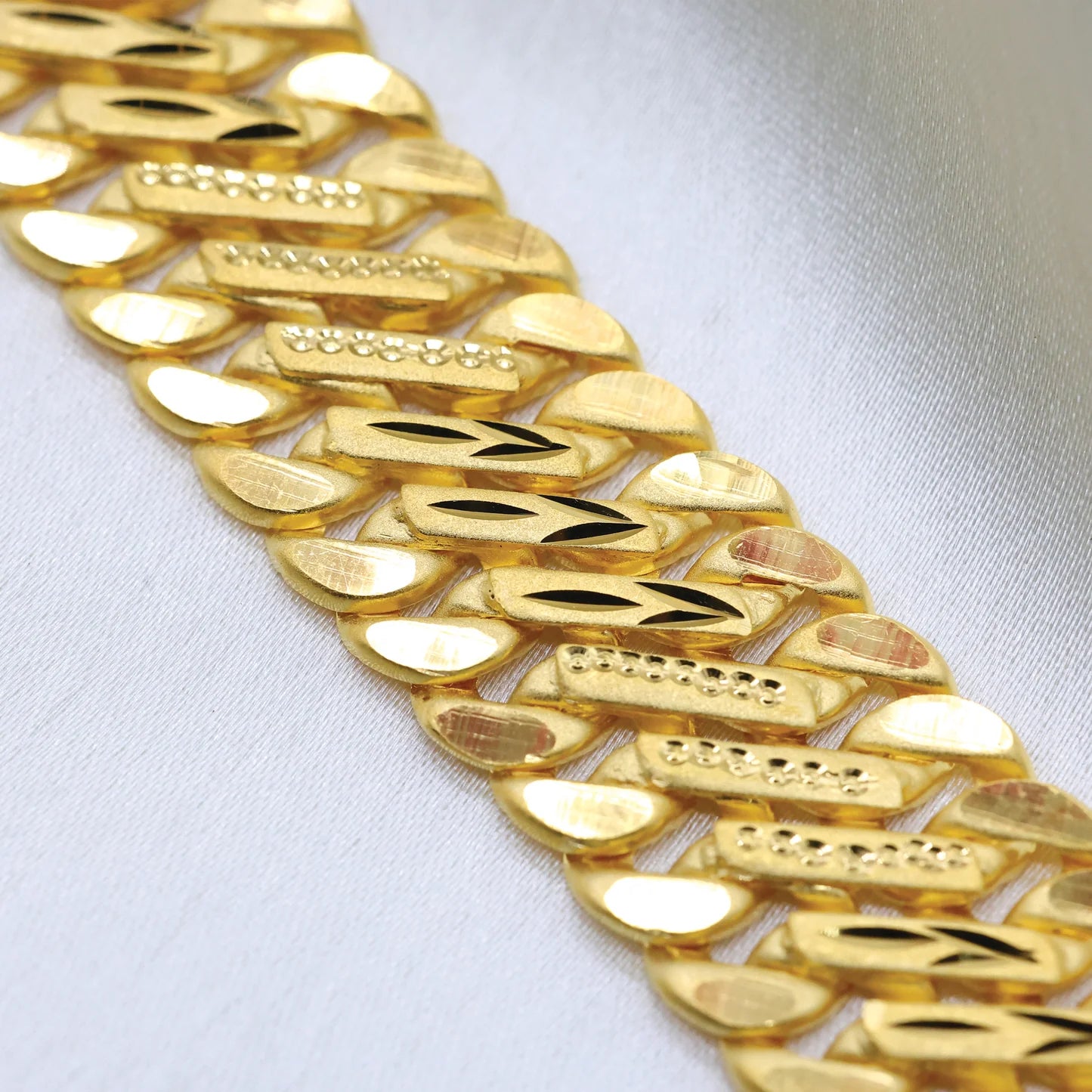 24Kt Gold Plated Unique Design Gents Bracelet - Handa Bangles
